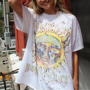 Sublime Tees Sublime White Distressed Oversized Tee
